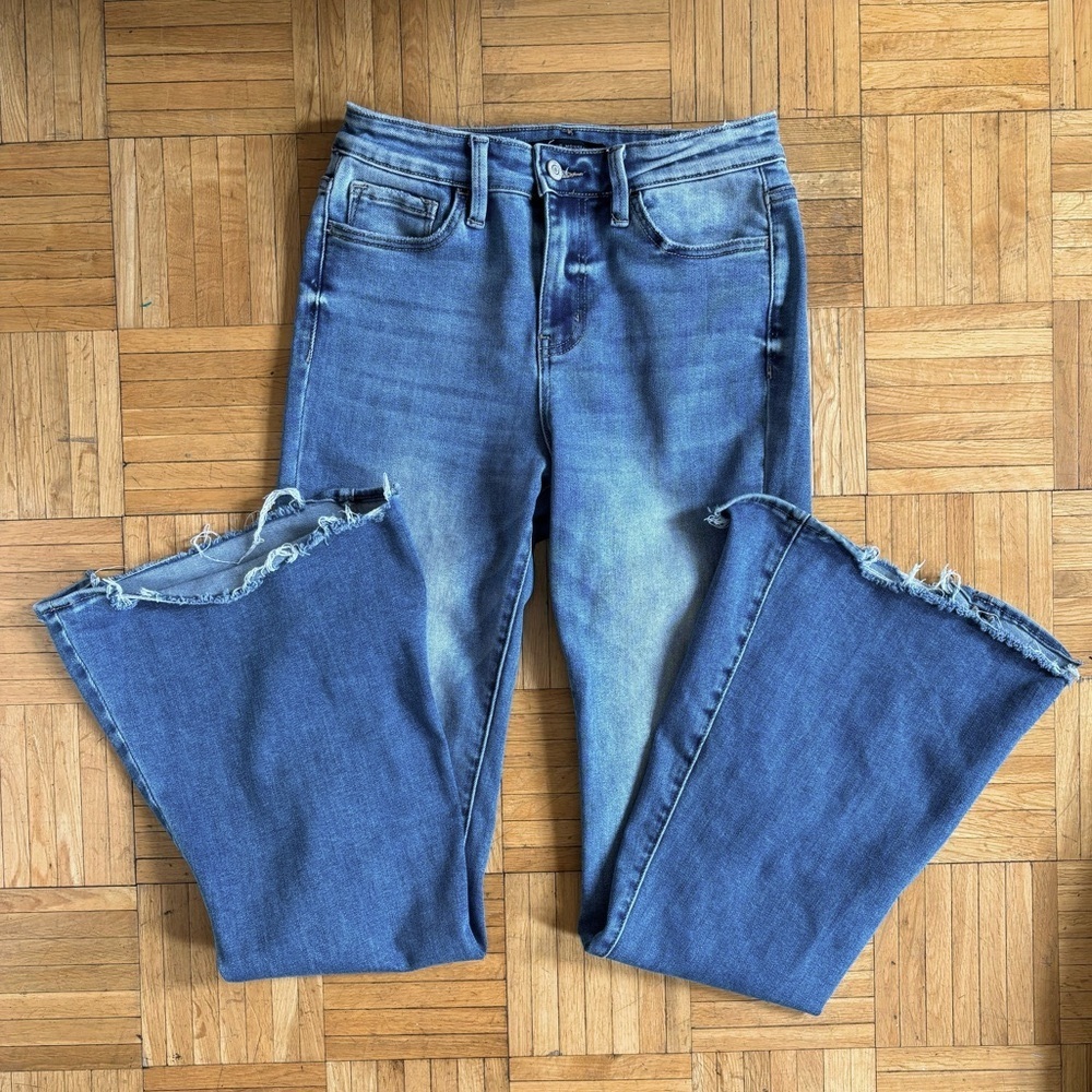 BUCKLE High Rise Super Flare Stretch Jean, Sz 27